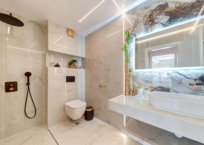 公寓 тематични дубай и малдиви Néa Péramos